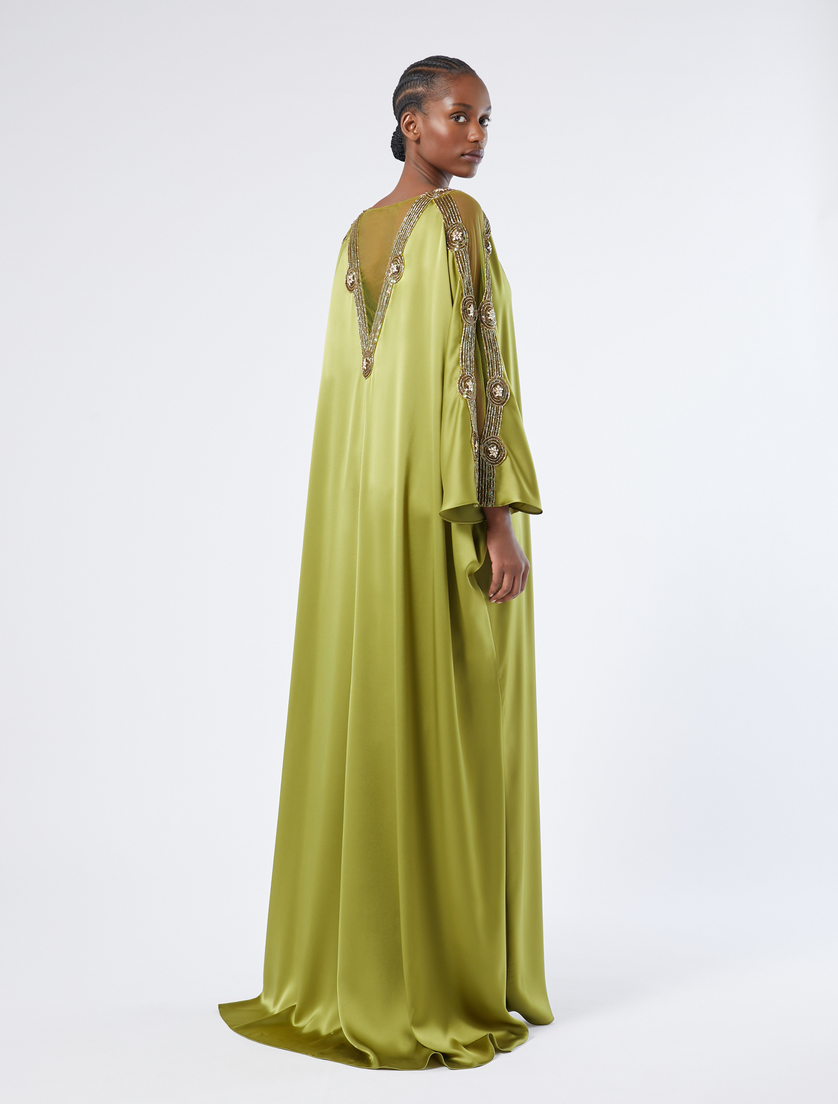 Платье